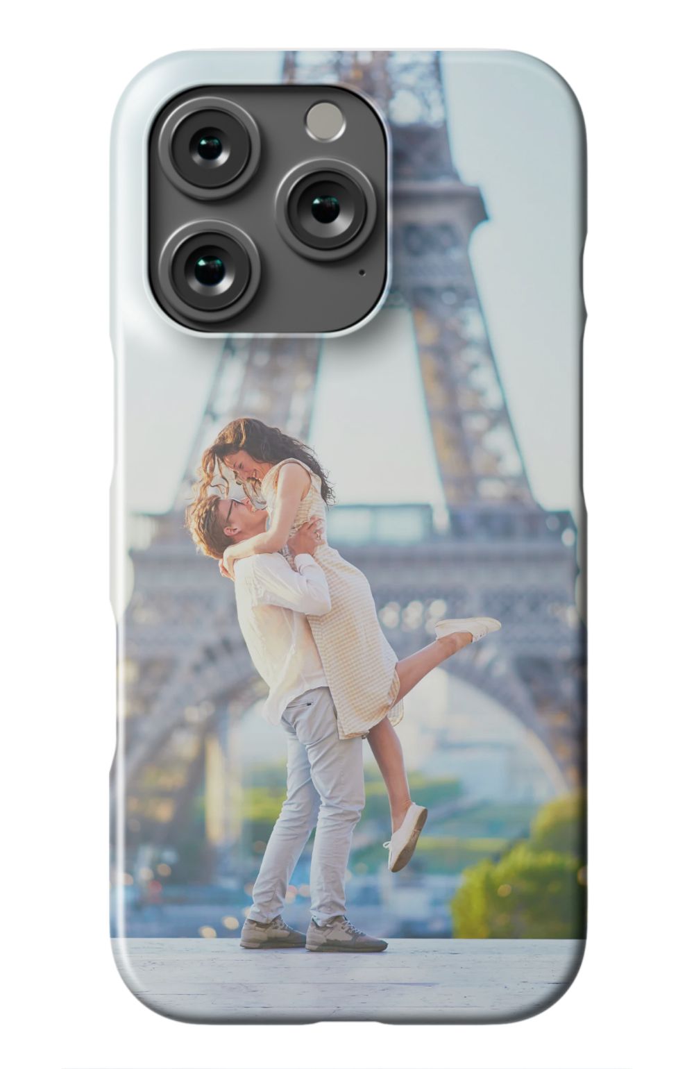 Couple Eiffel Tower