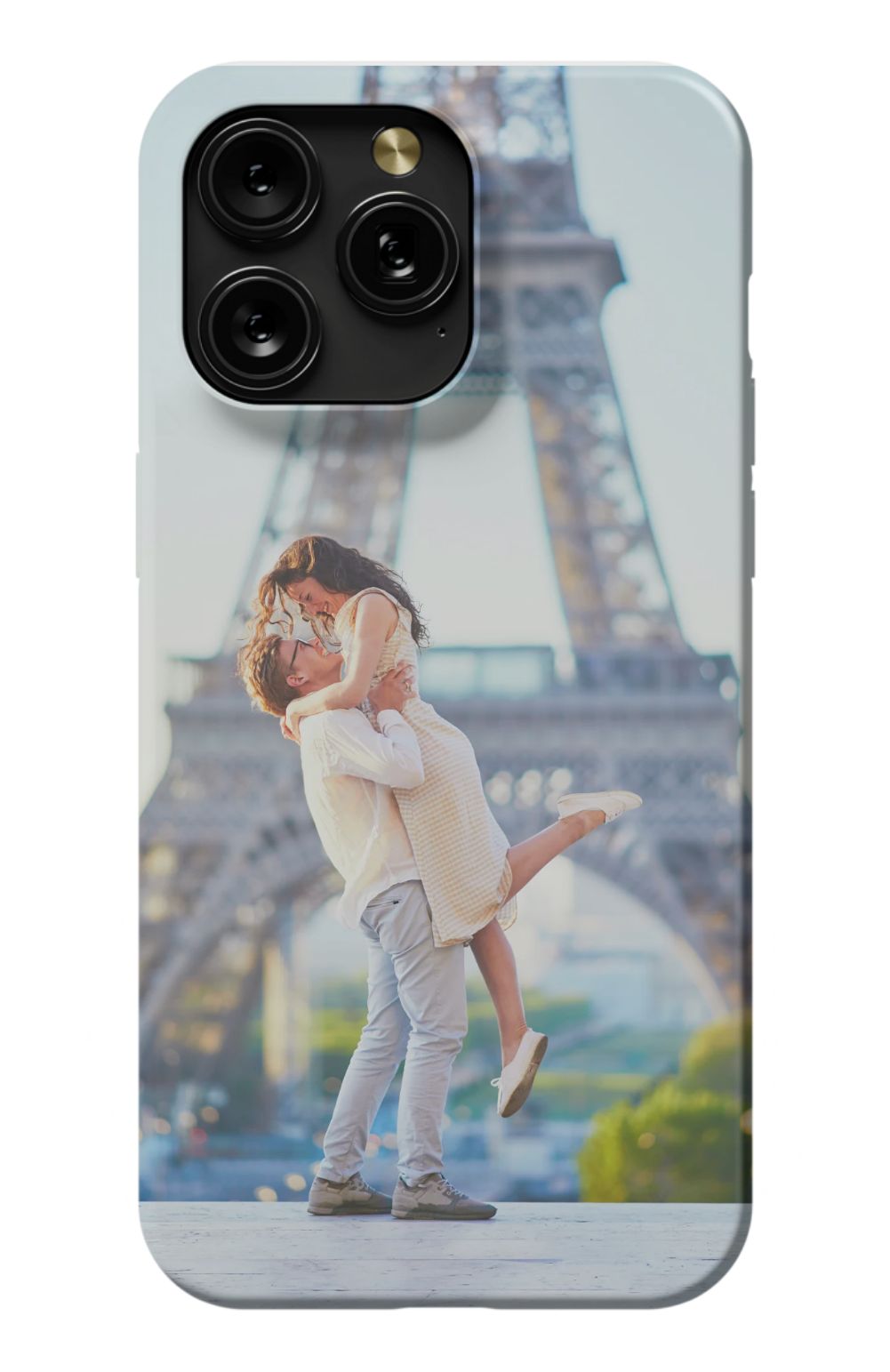Couple Eiffel Tower
